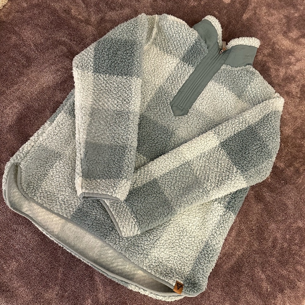 LIV Sherpa 1/4 Zip Sweater